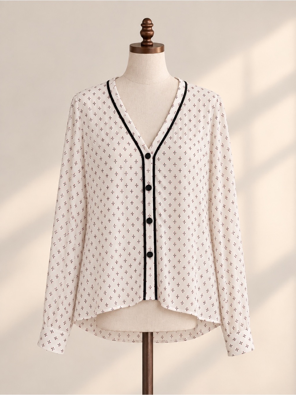Maje E15 Cedana Blouse Size 2 Ivory Floral Black Piping Button Front V-Neck
